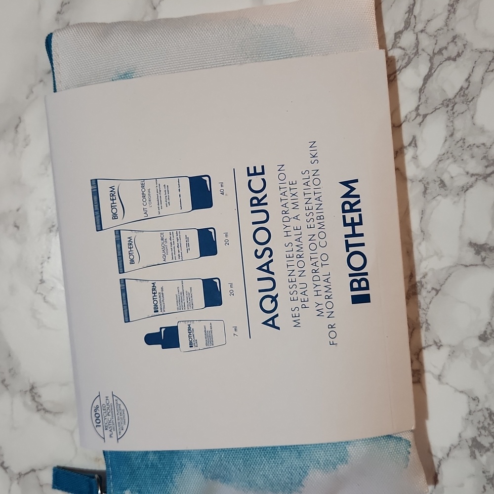 Biotherm Aquasource hydration essential
